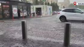 VIDEO Vreme extremă în toată țara, până vineri. Vijeliile vor fi la ordinea zilei